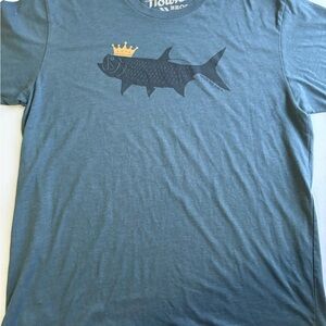 Howler Brothers Blue Cotton Blend Tee, size Large Men’s